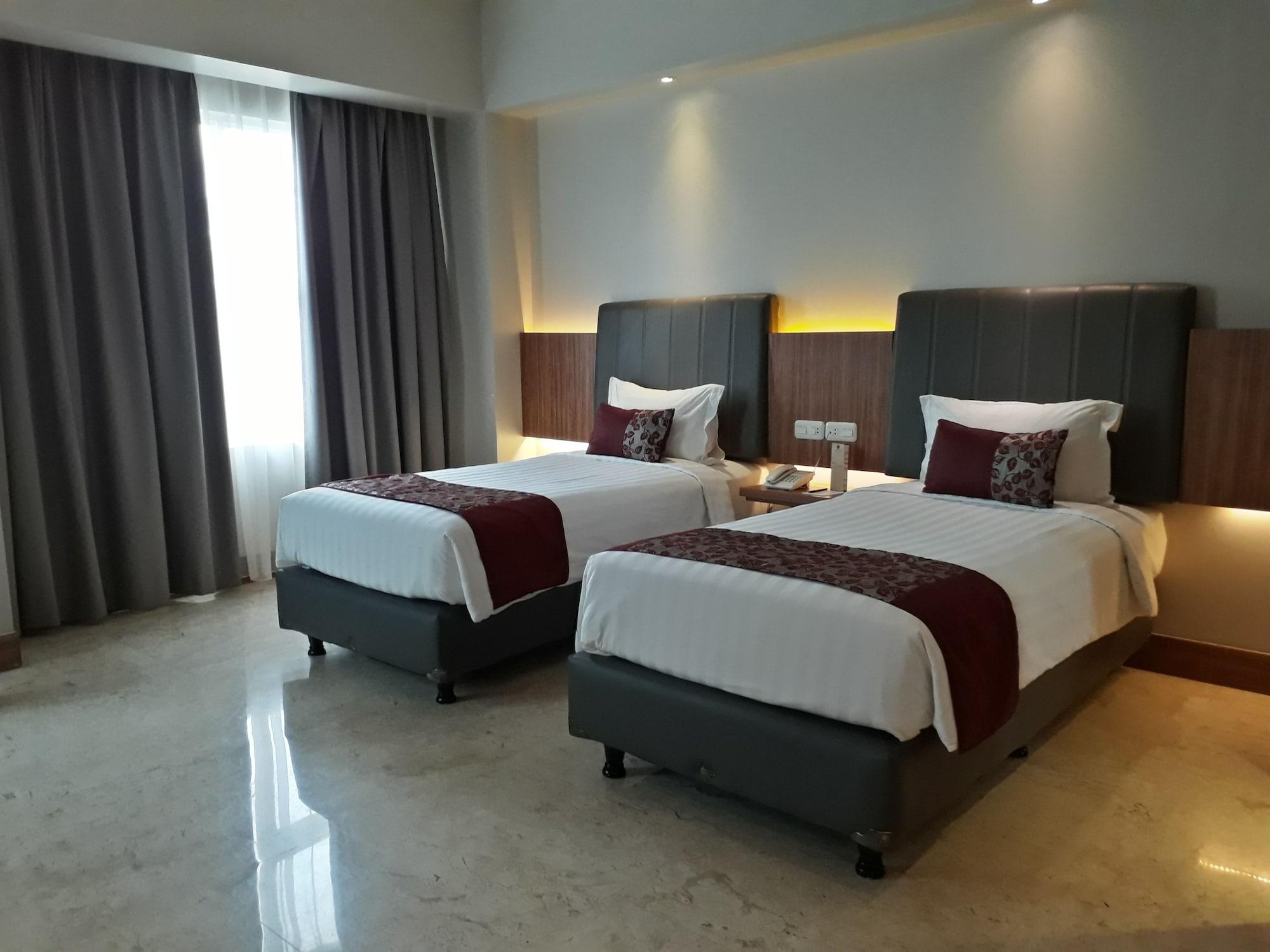 Demelia Hotel Макасар Екстер'єр фото