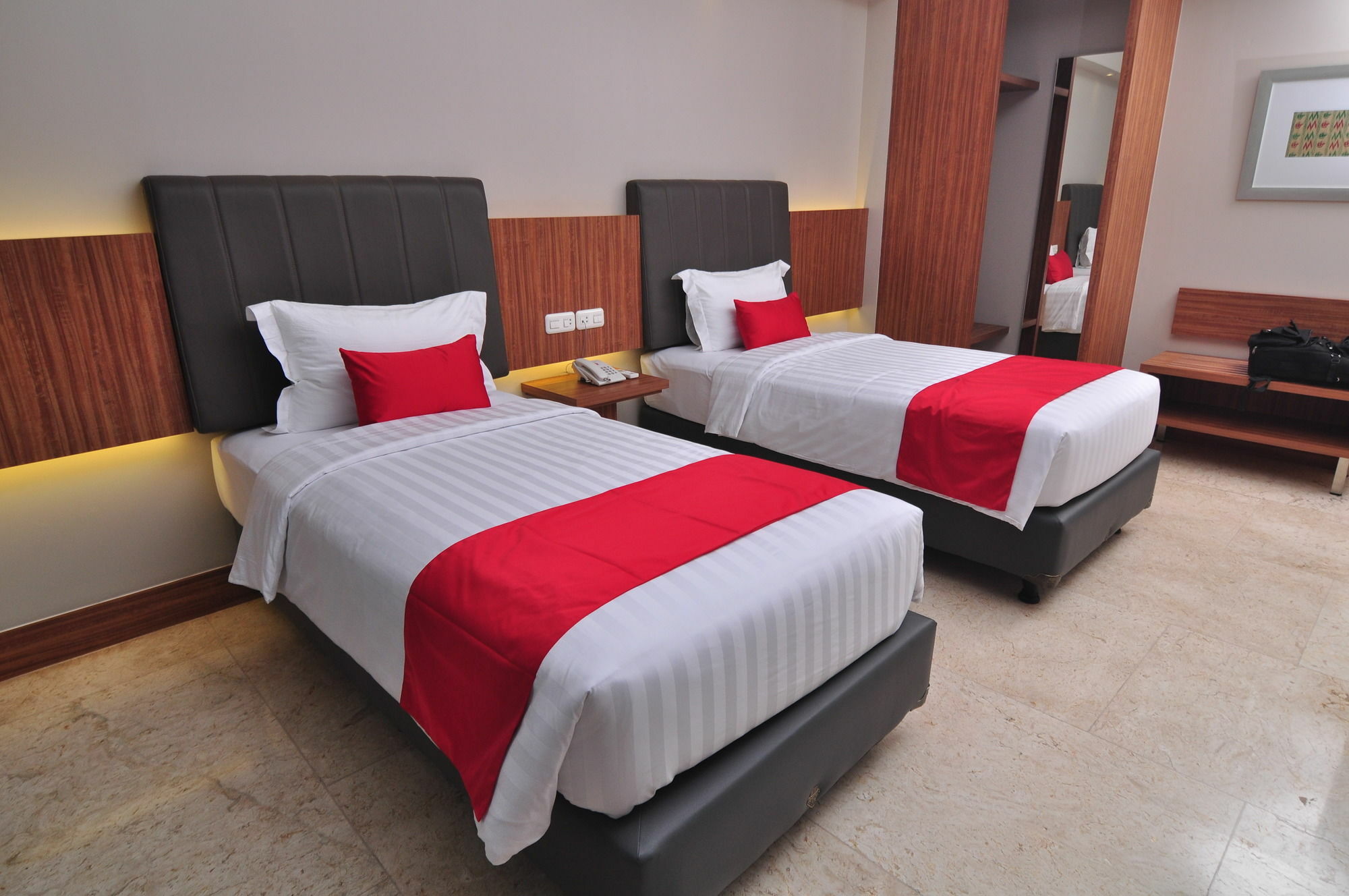 Demelia Hotel Макасар Екстер'єр фото